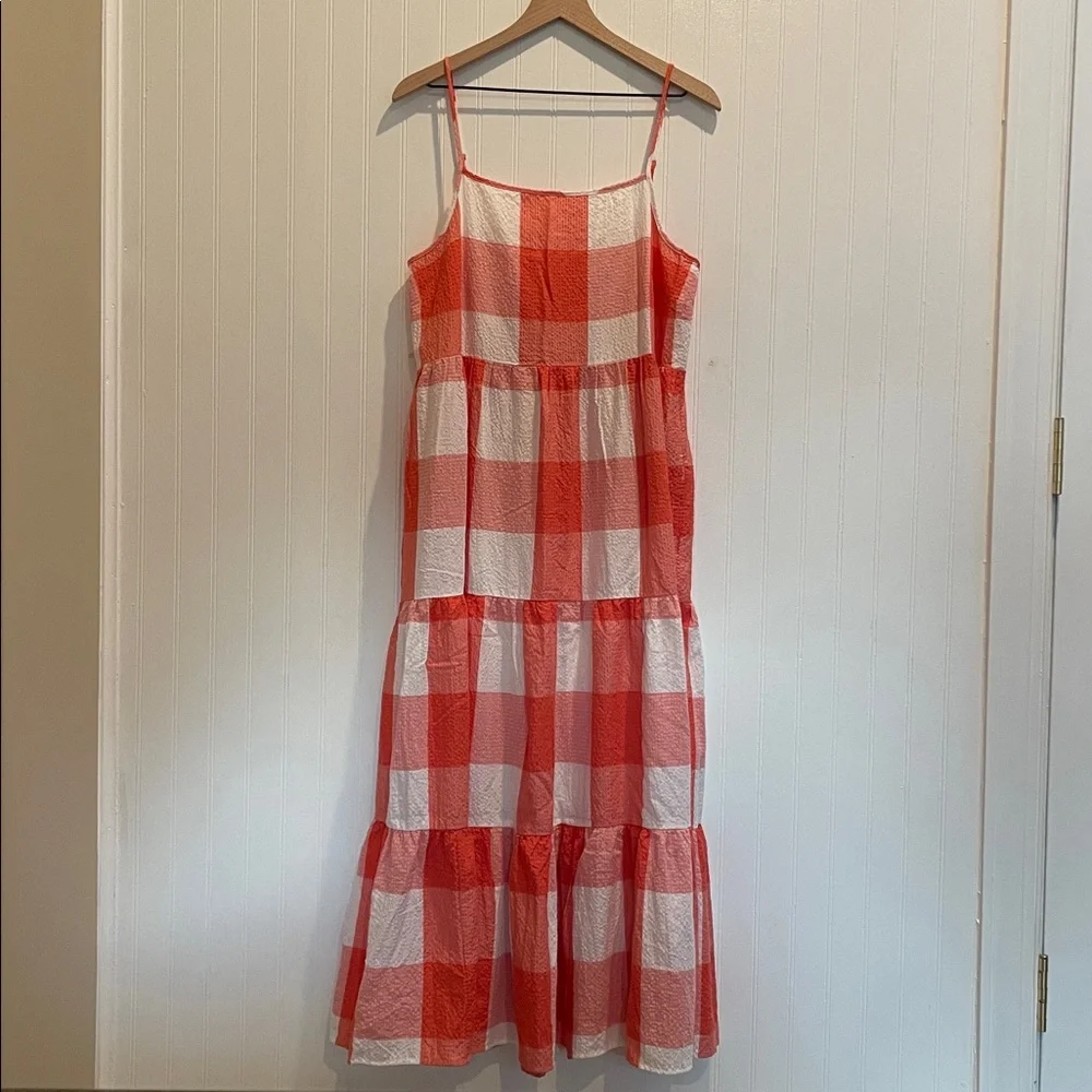 LOU & GREY Gingham Check Tiered Tank Midi Smocked Dress in Coral/White Size L